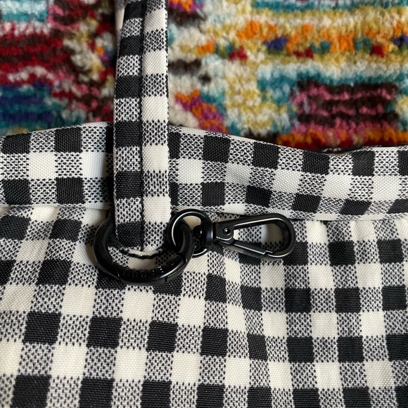 BAGGU Gingham Black and White Nylon Bowler - smaller version 🩷 - Picture 4 of 5